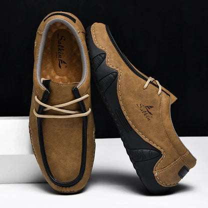 New 2024 Fashion Handmade Leather Casual Men Shoes Design Sneakers Man Loafers Breathable Low Top Flat Shoes Driving Plus Size