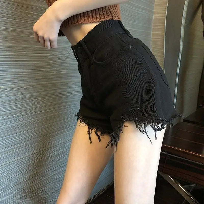 Black High-Waist A-Line Wide Leg Jeans Shorts for Women Summer 2026 Trendy Loose Fit Slimming Hot Pants Ladies Denim