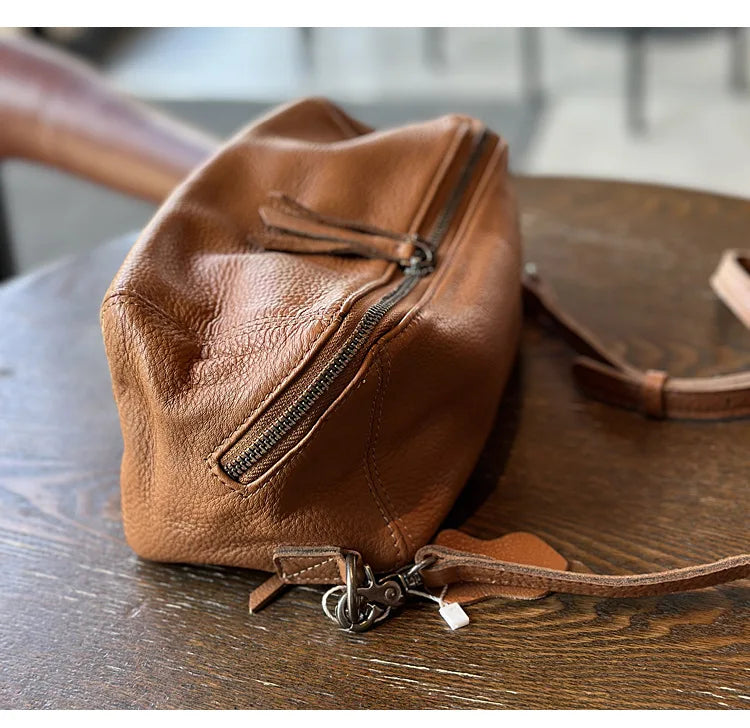 2026 New Leisure Genuine Leather Lightweight Women Shoulder Crossbody Bag Retro Soft Cowhide Versatile Bag