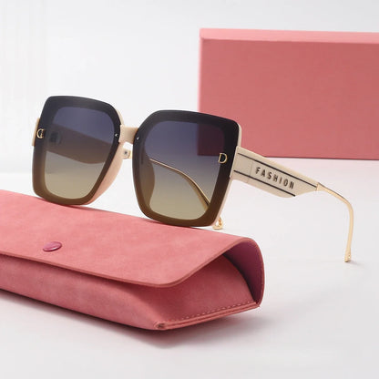 2025 New Polarized Letter Sun Glasses Legs High-end Sunglasses Women's European and American Sunscreen Retro Sunglass Gafas