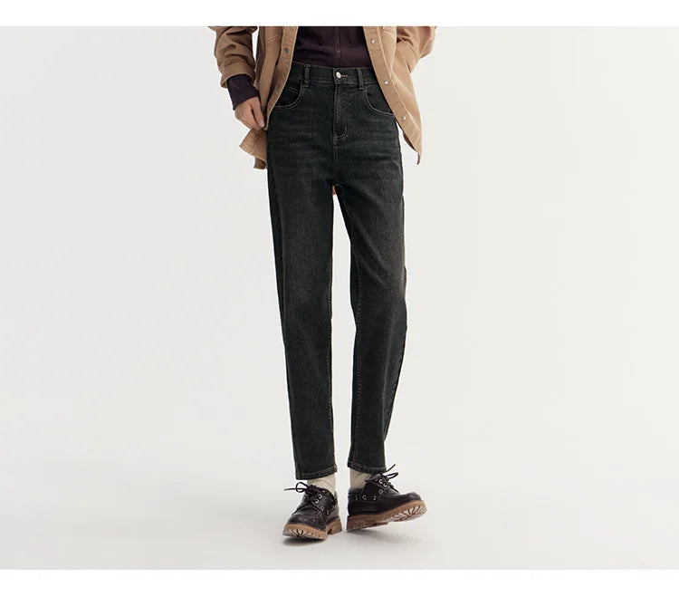 Jeans Women Minimalist Pants Autumn 2025 New Versatile Tapered Trousers