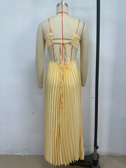 2025 New Women's Fashionable and Elegant Summer Camisole Beach Vacation Long Dress Elegant Backless Pleated Long Dress