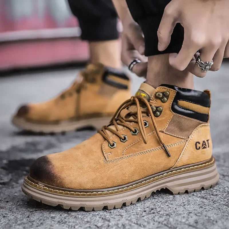 Hot Selling Winter Men Snow Boots High-quality Classic High Top Outdoor Hiking Shoes Anti Slip Thick Soled Practical Work Shoes