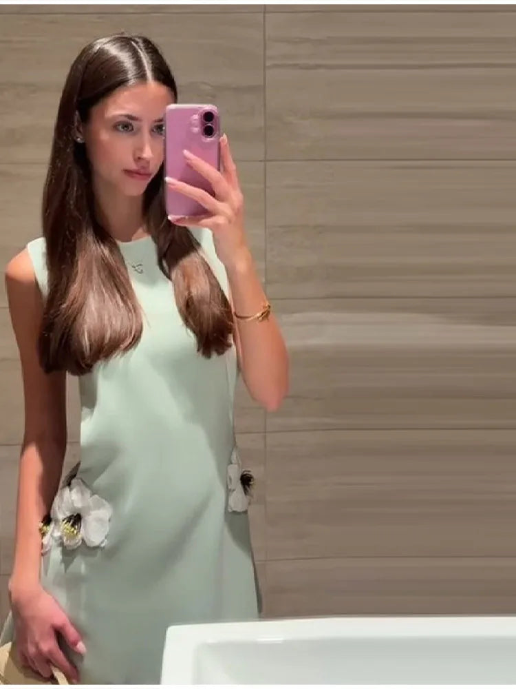 Women's Round Neck Solid Sleeveless Dress Sexy Waist Side Cut-outs Slim Mini Skirt Female New Date Commuter Party Clothes