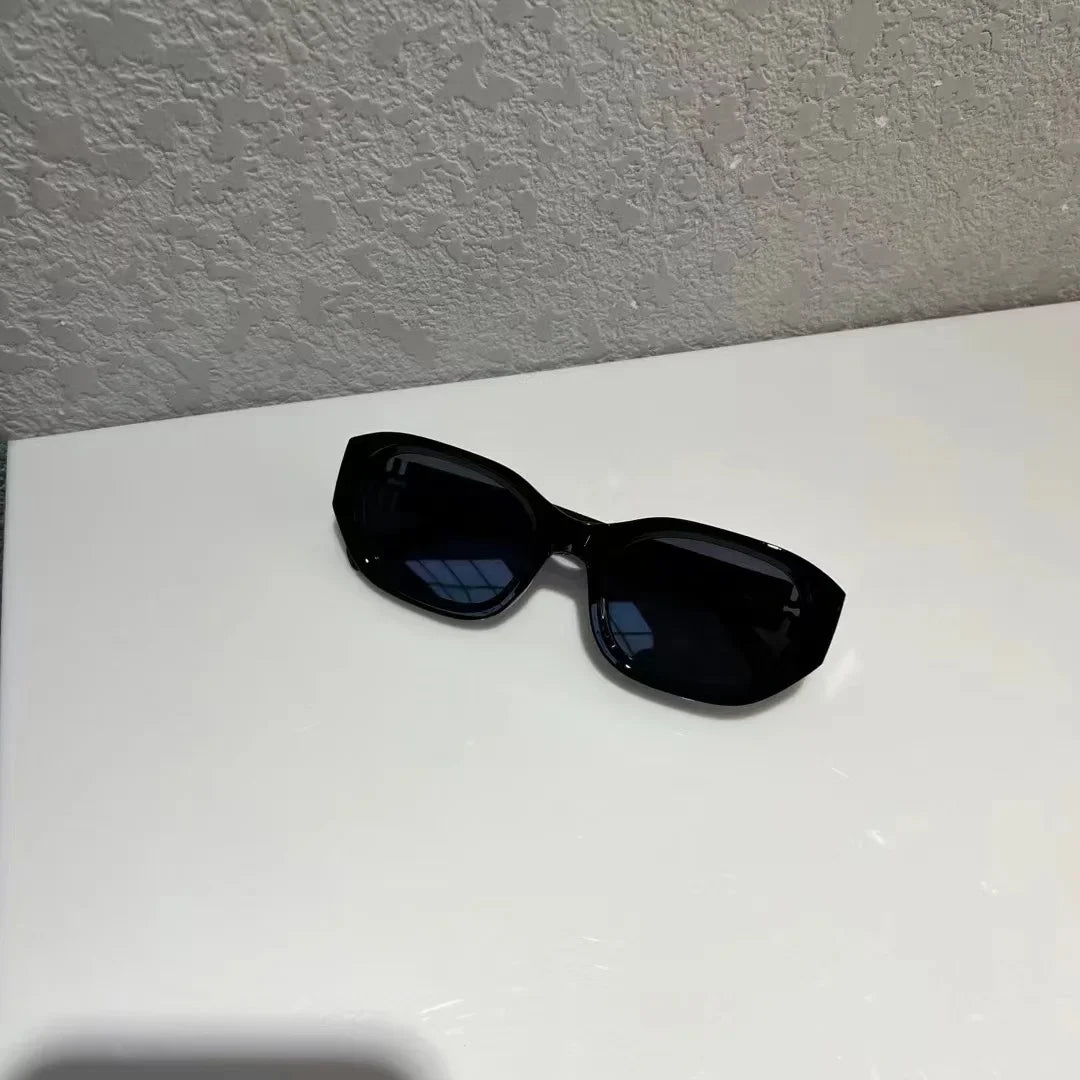 New Small Oval Sunglasses for Women High QualityStylish Fashion Designer Men Ladies Sun Glasses Cute Sunshades Unisex Eyewear