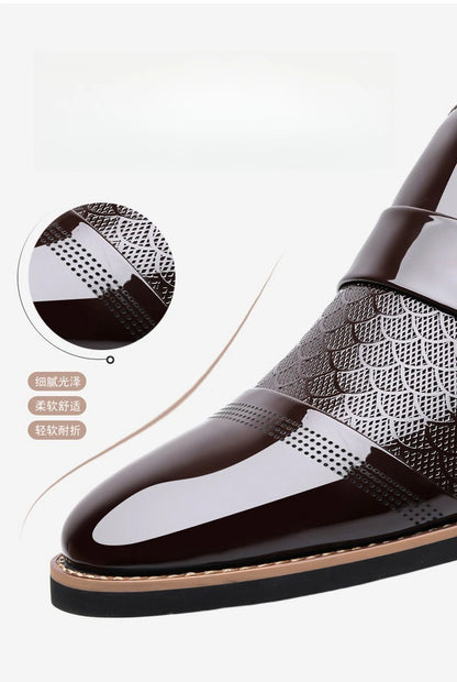 New Designer Patent Leather Wedding Shoes for Men Solid Color Business Casual Shoes Male Spring Autumn Fashion Dress Shoes Man