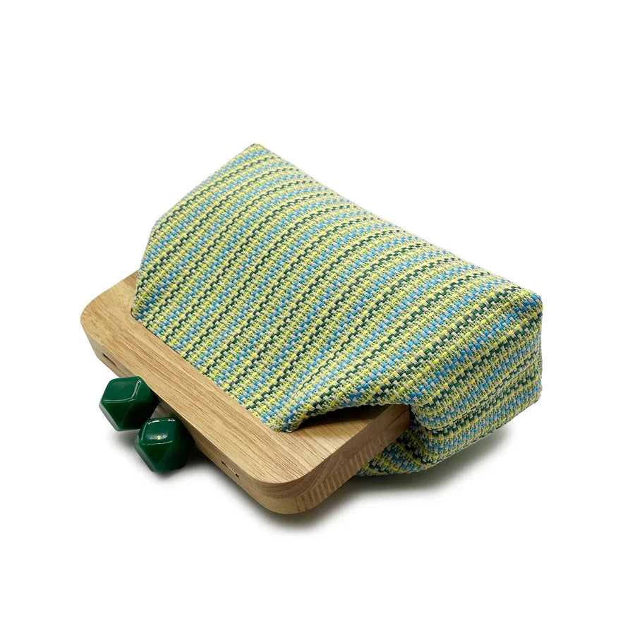 Colorful Striped PP Straw Clucth Bag for Women Wooden Clip Shell Shoulder Crossbody Bags Casual Weave Summer Beach Bag 2026