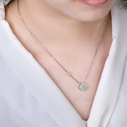 Delicate Lucky Four-leaf Clover Pendant Necklace For Women Certified 3mm Moissanite Necklace Wedding Party Jewelry Gift