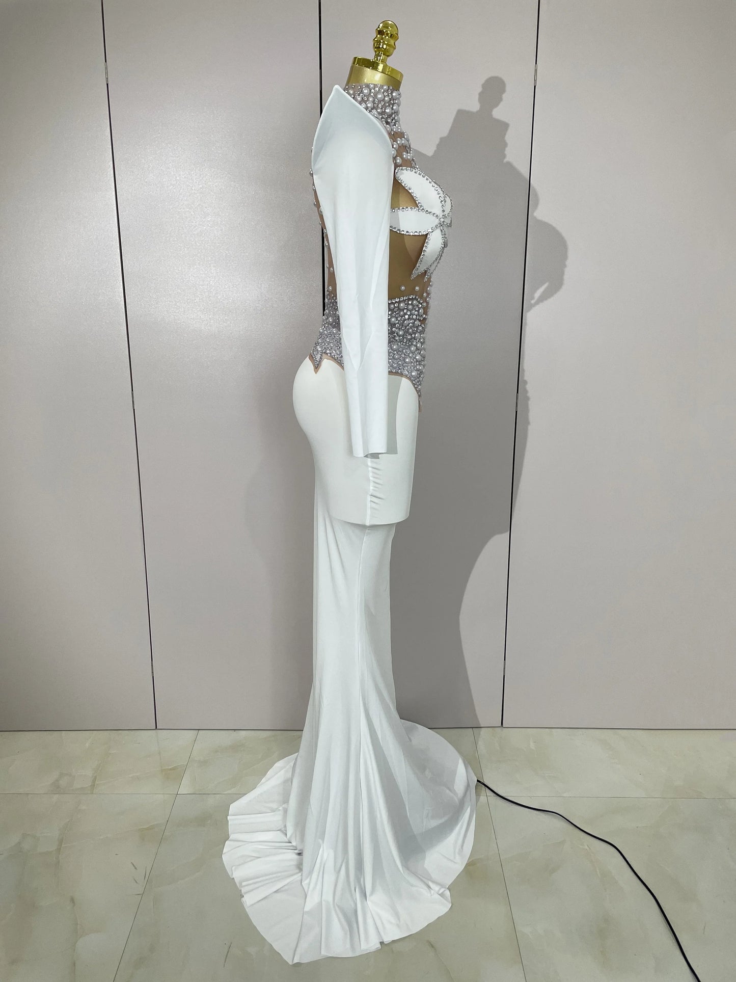 Luxury Sparkly Diamonds Pearl White See Through Mesh Long Dress Women Wedding Evening Party Stage Performance Photoshoot Dress