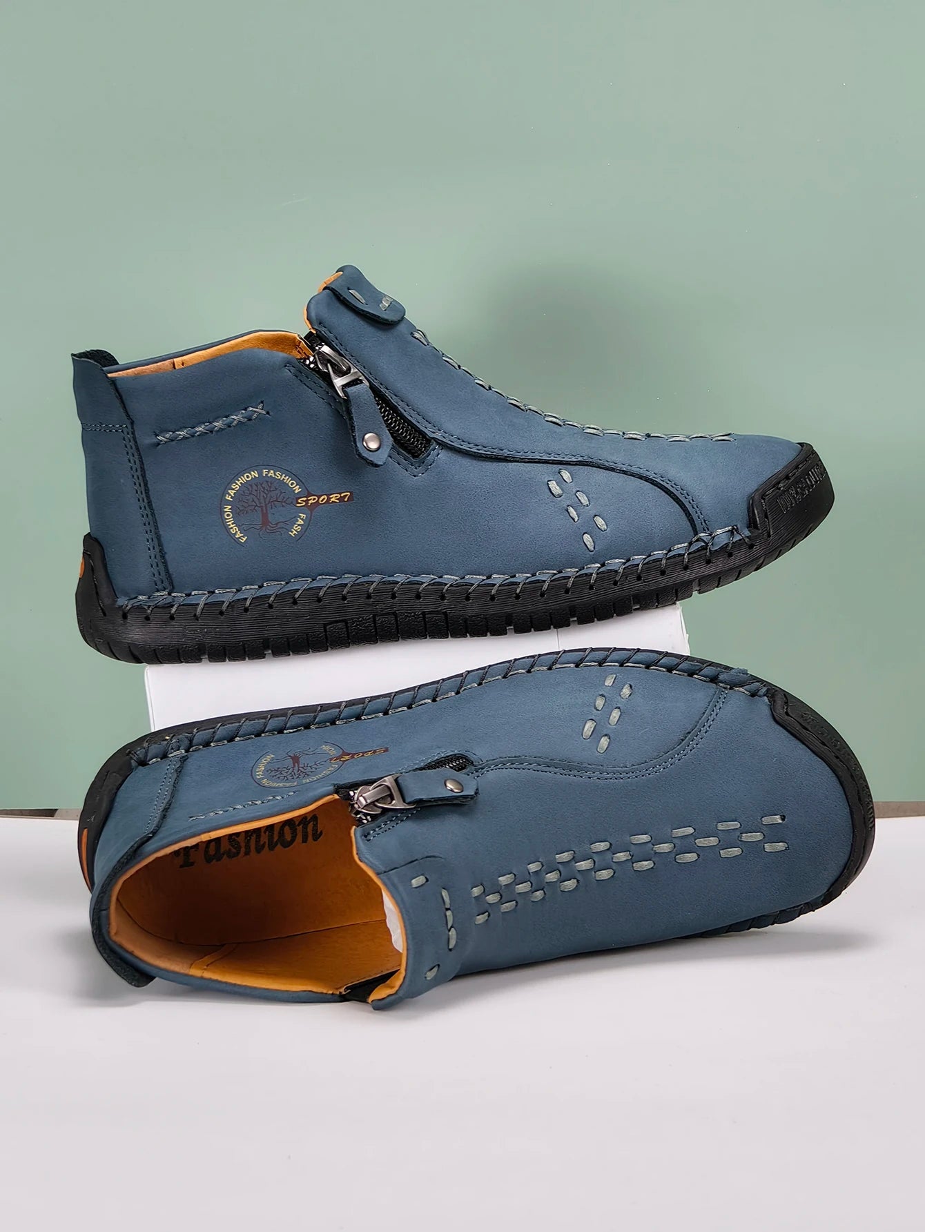 New Classic Handmade Leather Men Shoes Zipper Design Outdoor Sneakers Slip On Breathable Casual Shoes Leather Men Ankle Boots