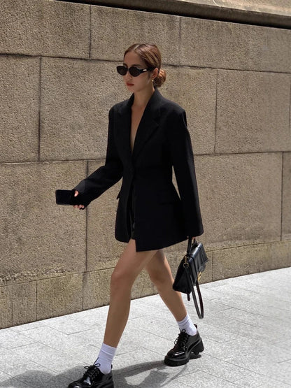 Fashionable Slim Fit Black Blazer for Women 2025 Spring and Autumn New Arrival Solid Color Slimming Casual Long Sleeve Blazers