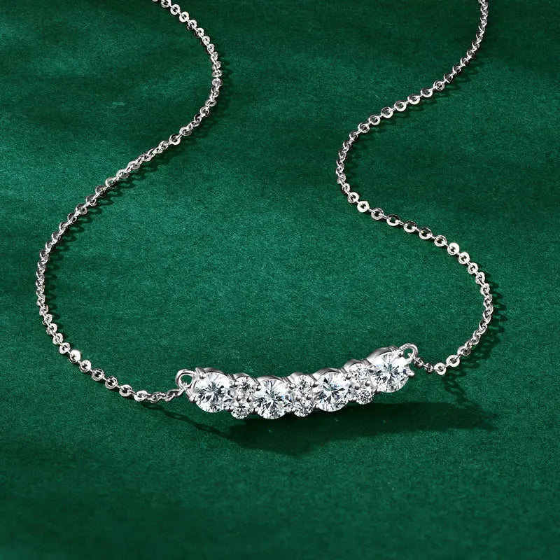 GRA Certified Full Moissanite Smile Pendant Necklace for Women 925 Sterling Silver Clavicle Chain Jewelry Gift Collares