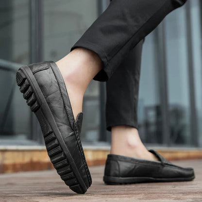 Genuine Leather Men Shoes Casual Luxury Brand Men Loafers Italian Moccasins Breathable Slip on Men Driving Shoes Chaussure Homme