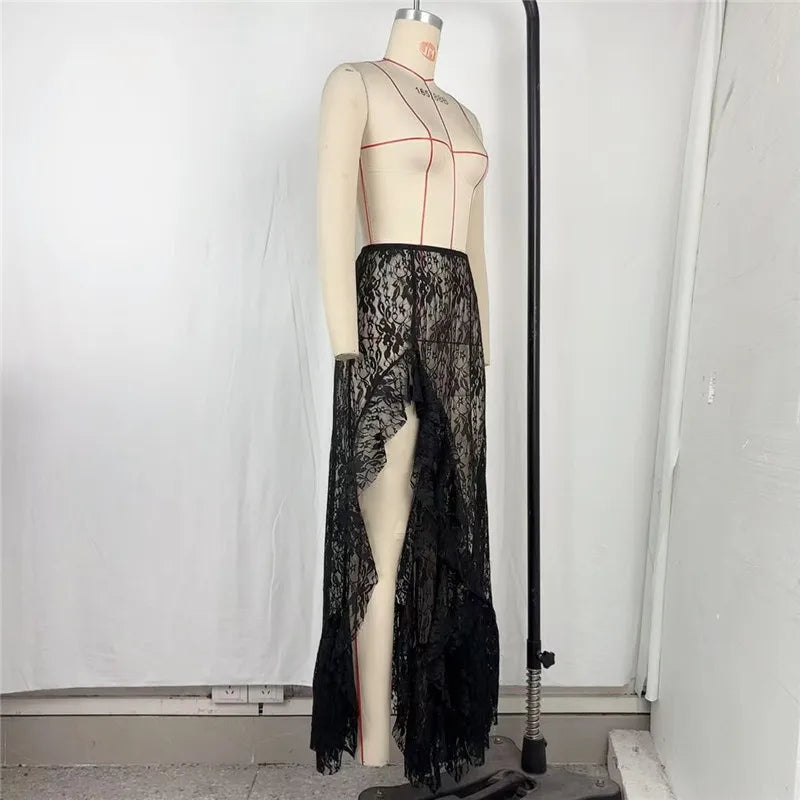 Shestyle تنانير طويلة شفافة من الدانتيل للنساء بكسرات زهرية غير متماثلة صيف 2025 ملابس جديدة أنيقة لقضاء العطلات بشق أنيق