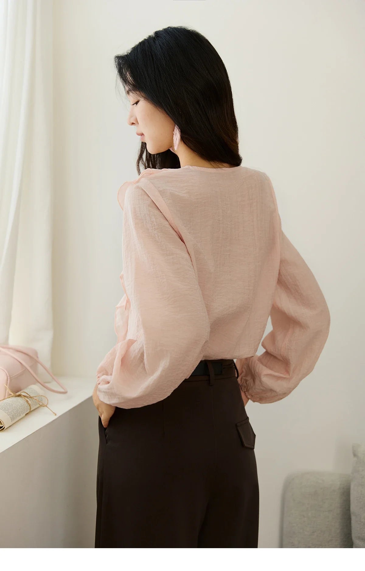 Pink Ruffled Blouse for Woman 2025 Autumn New Elegant Sweet V-neck Lace-up Design Shirt Lantern Sleeves Top MXE49X2504