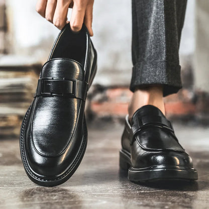 Spring Autumn New Black Dress Shoes for Men Business Designer Cow Leather Shoes Male Fashion British Style Casual Shoe Man