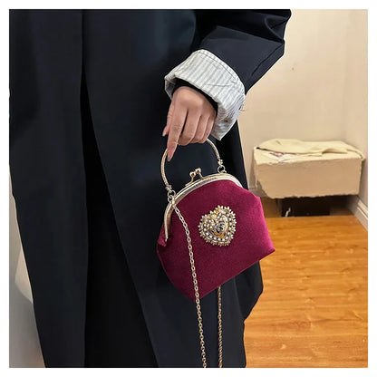 Chains Velvet Frame Heart Dinner Hand Bags Diamonds High Quality Shoulder and Crossbody Bags for Women 2024 Fashion Hot Sale