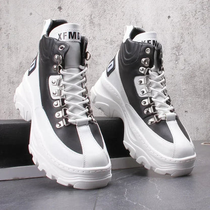 White High Top Board Boots for Men Thick Soled Men Boots with Elevated Height Inside Outdoor Casual Versatile High-top Shoes