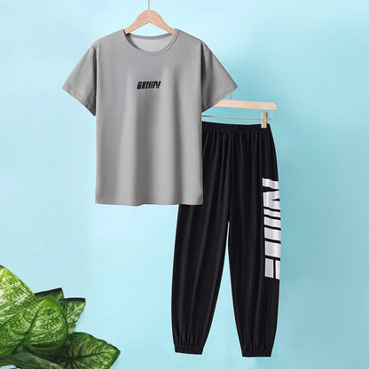 2-pcs Summer Youth Fashion Letter Set 13-16 Year Old Boys and Girls Simple and Versatile Letter Short Sleeve T-shirt Black Pants