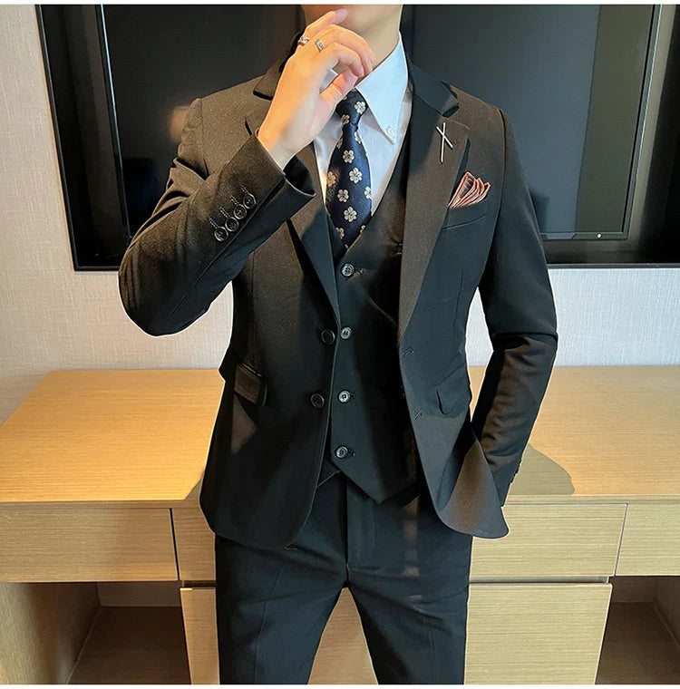 2026 High Quality (Suit + Vest + Trousers) Stylish and Handsome Casual Wedding Suit Business Suit Three-Piece Genuine