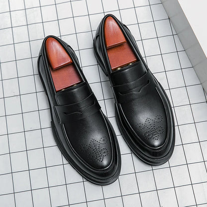 Spring and autumn men's business casual shoes breathable carved leather shoes British fashion platform pointed leather shoes 46