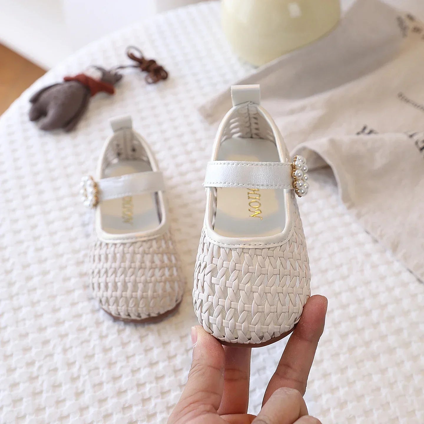 Spring Girl's Sandals Braided Pearl Hook-loop Chic Kid's Flat Shoe Solid Colors Anti-slip Casual Versatile Children Shoes 4-6Y