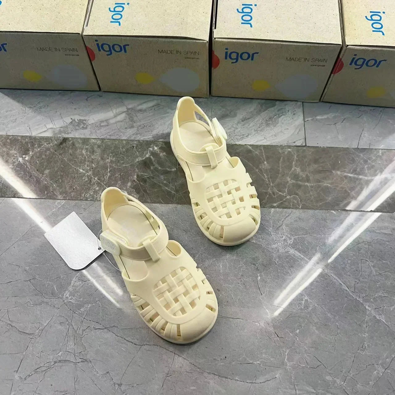 Boys Girls' Solid Color Casual Baotou Roman Sandals Baby Kids Jelly Beach Shoes Children's Soft Sole Non-slip Sandals SO125