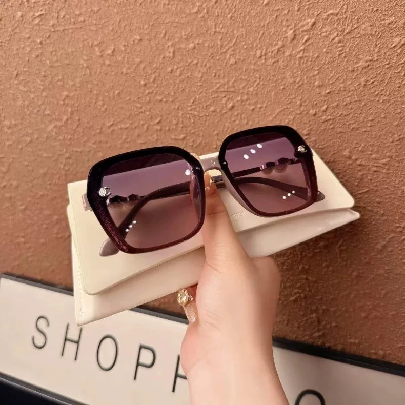 2025 Oversized Polarized Sunglasses for Women and Men  Pearl Fashion Square Designer Sun Glasses Unisex Eyewear UV400 Sunglass