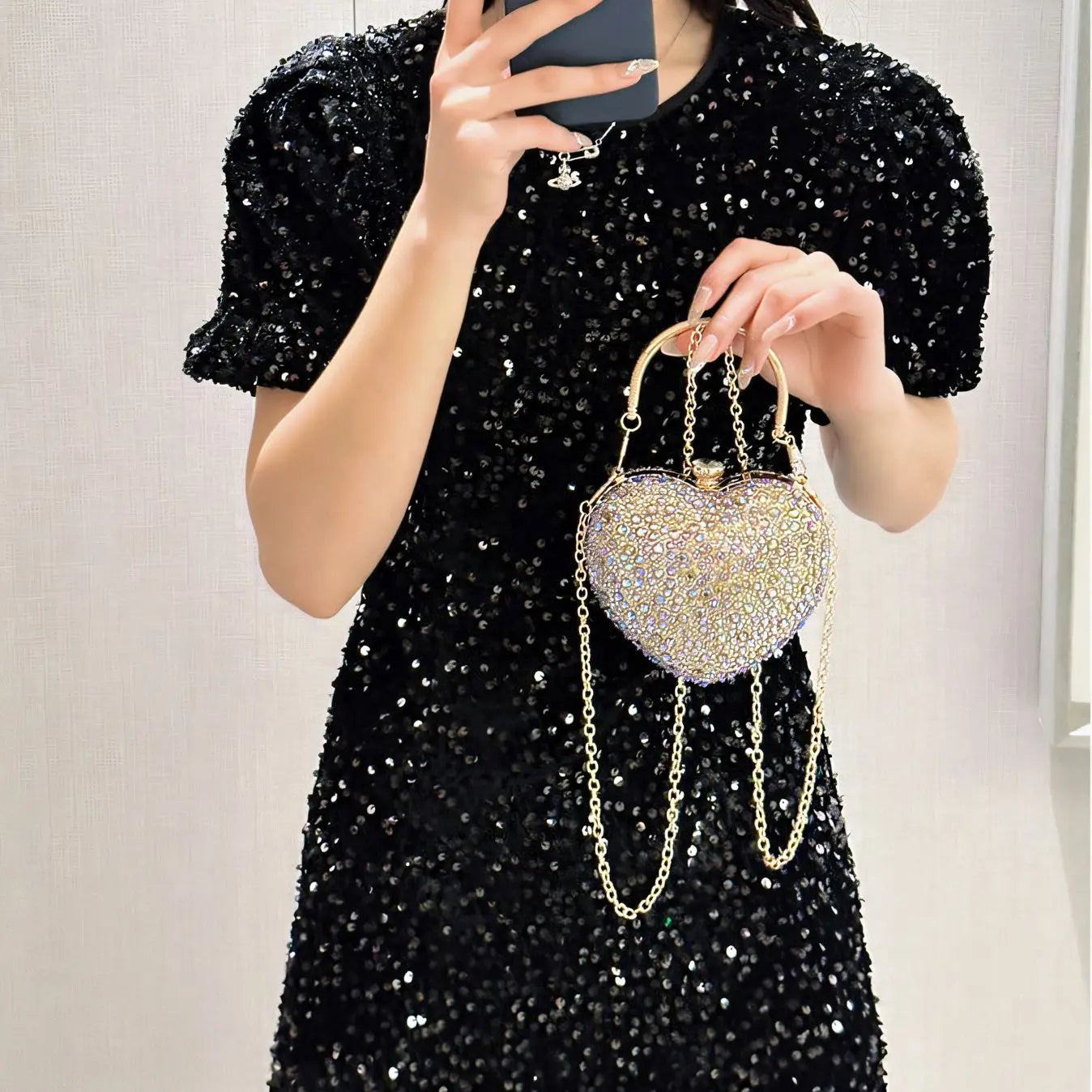 Designer Luxury Diamond Heart-shaped Bag Red Rhinestone Evening Clutch Purse Female Wedding Handbag Woman Chain Shoulder Bags