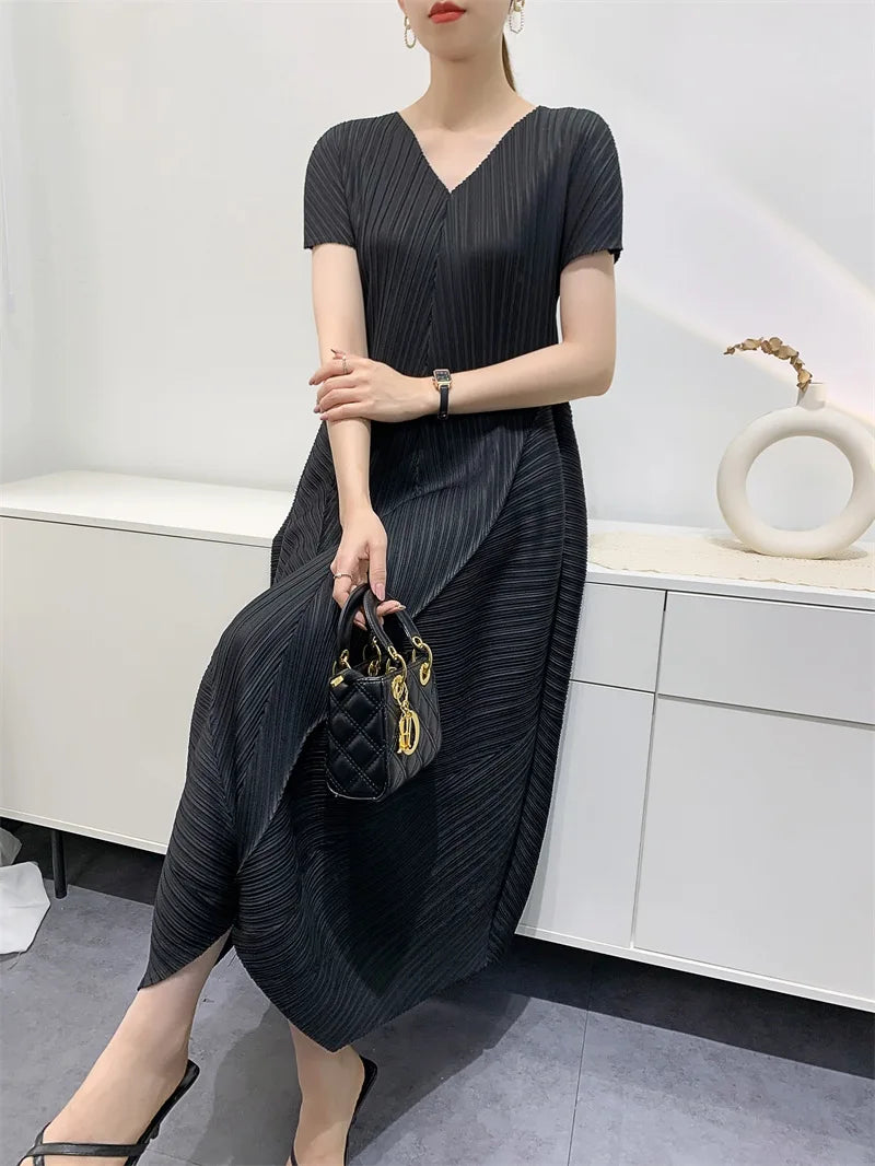 Miyake Bud Elegant Dresses for Women 2024 Autumn New Pleated Casual Fashion Solid Color Party Formal Occasion Dresses