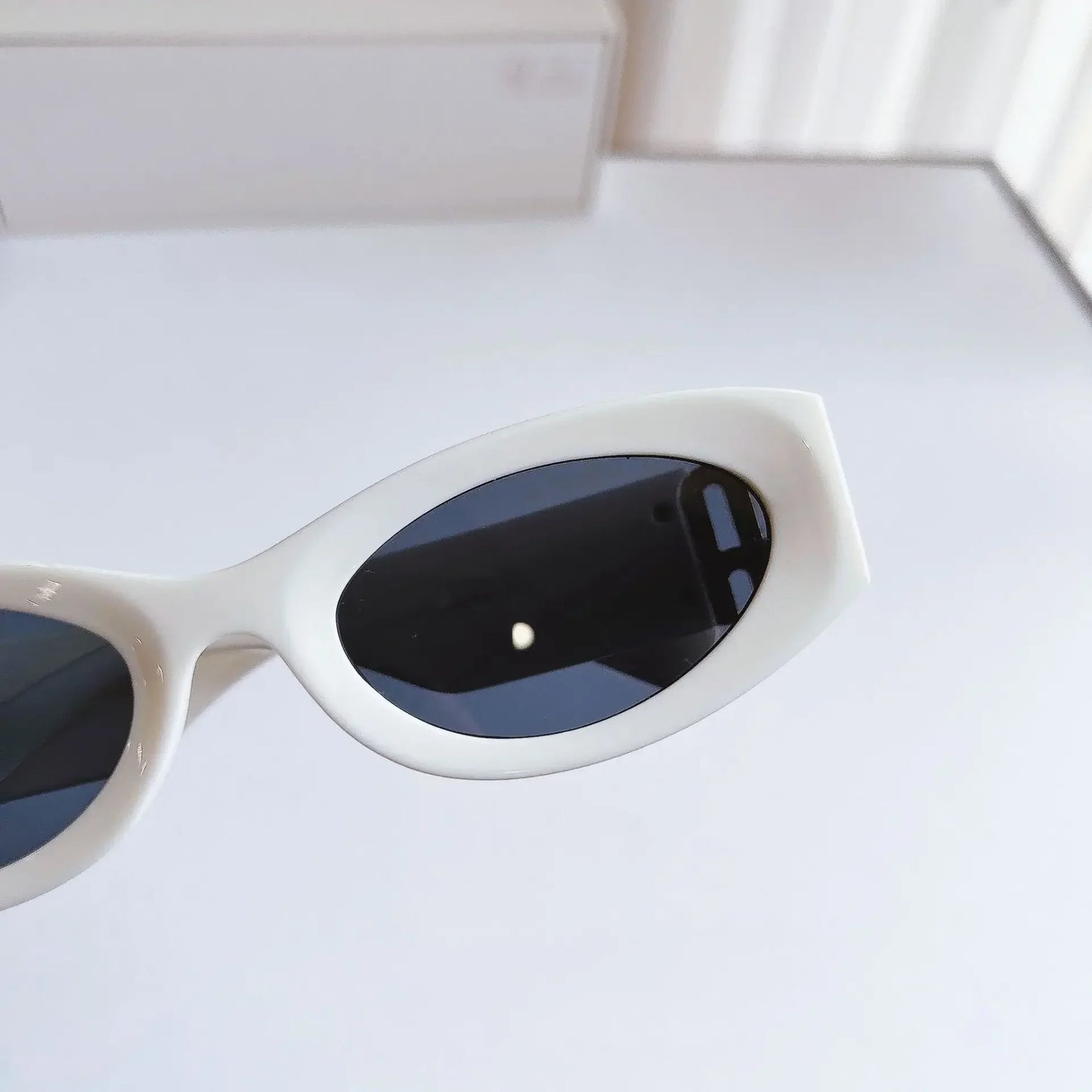 New Cat Eye Retro Fashion Sunglasses for Women Ins UV400 Vintage  UV400 Sun Glasses Gafas De Sol Vintage Sunglass Para Mujer