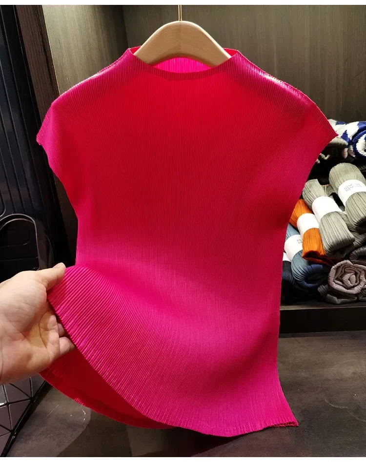 Miyake Versatile Classic Simple Solid Color Stand Up Collar Pleated Top Women Slim Slim Short Sleeve Miyake T-shirt Summer 2025