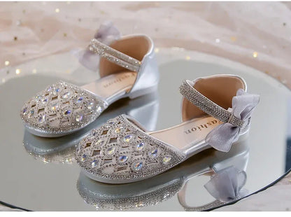 Girls Sandals Shiny Crystal Ins Trendy 2025 Summer New Kids Princess Shoes Mesh Lace Bows Girls Dance Shoes Elegant Hollowed-out