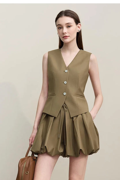 Women's Vests 2026 Autumn New Versatile V-neck Tailored Waist Vest Women's Single Breasted Short Sleeveless Top 12641036