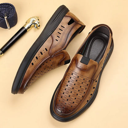 Spring Summer New Hallow Breathable Loafers for Men Fashion Casual Leather Shoes Male Solid Color Soft Sole Designer Shoes Man