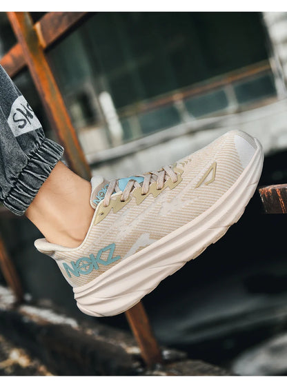 NEW Lightweight Safety Shoes Men Steel Toe Sneakers Anti-puncture Proof Breathable Work Safety Boots Man Comfortable Work Shoes