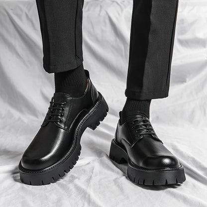 Man luxury Brand British Classic Pointed Dress Shoes Mens Patent Leather Black Wedding Shoes Oxford Formal Shoes Glossy Fashion