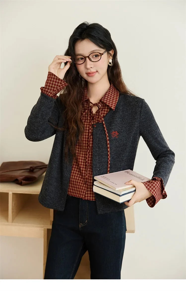 Women's Fake Two Knitted Sweaters 2025 Autumn Plaid Splicing Embroidered Tops Retro Lapel Flare Sleeve Tops MXE45Z1401