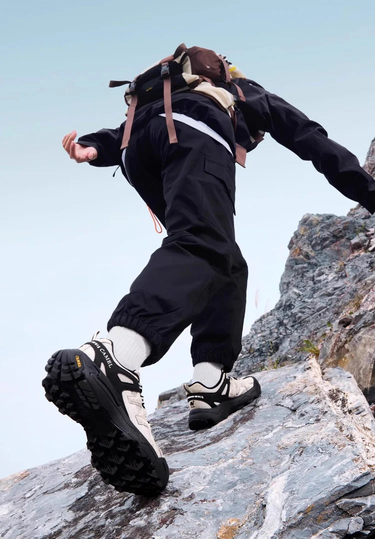 Hiking Shoes Breathable Mesh Casual Sports Shoes for Men Trekking Shoes Anti-slip and Shock Absorption 2025 New