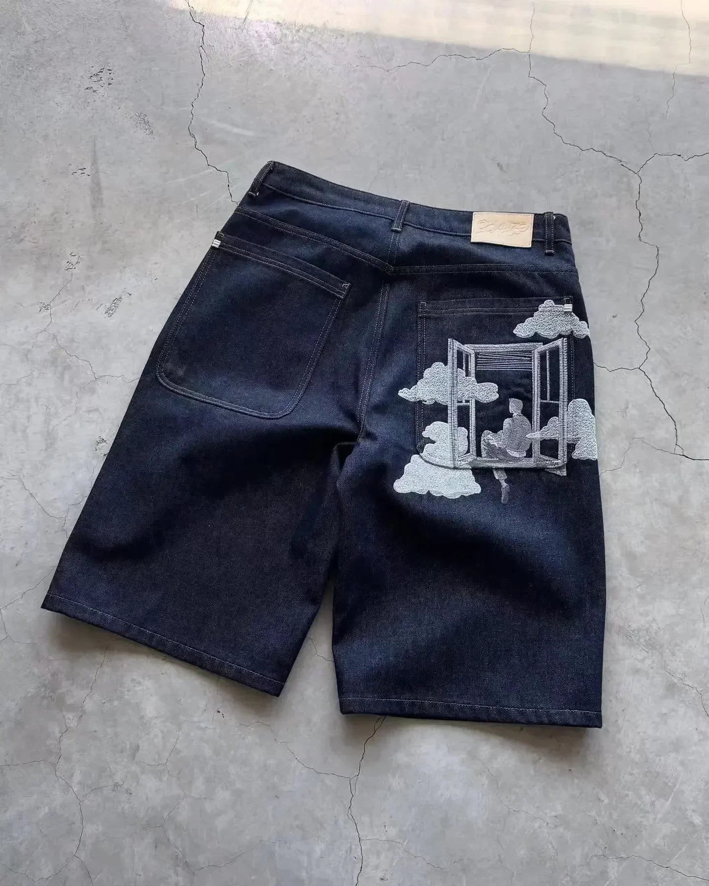 Men Dark Wash Denim Shorts Back Pocket Cherry Blossom Embroidered Loose Fit Knee Length Vintage Streetwear Casual Summer Wear