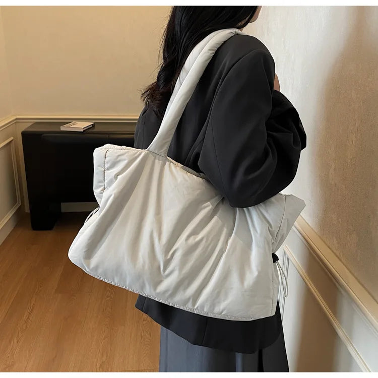 Fashion Winter Women Shoulder Bag Large Simple Shopping Commuting Bag Simple and Practical Textured Casual Versatile Tote Bag