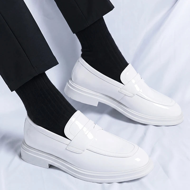 New Summer Slip on Flats Stylish Leather Men's Loafers Fashion Casual Shoes Man Light Antiskid Driving Shoes Handmade Moccasins