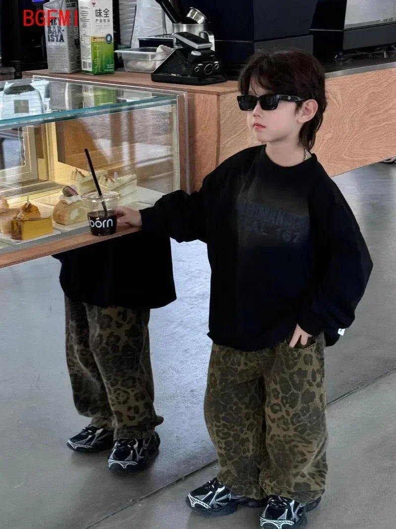Boys Spring Autumn New Korean Children's Black Letter Sweatshirt + Leopard Vintage Denim Loose Pants Girl Kid Fashion 2pcs Set