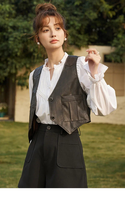 French Organ Pleated V-neck Shirt 2025 Autumn Petal Patchwork Ruffle Sleeve Solid Pearl Single Breasted Tops MXD13X1354