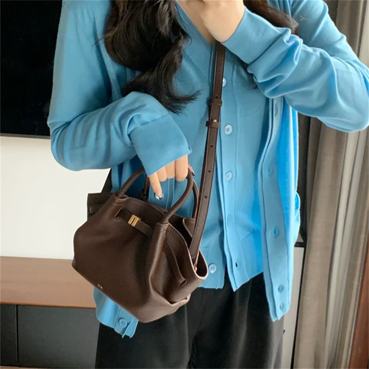 Women's Dumpling Bag Large Capacity Tote Handbag, Trendy Shoulder Bag Light Luxury Soft Leather Casual Daily Crossbody