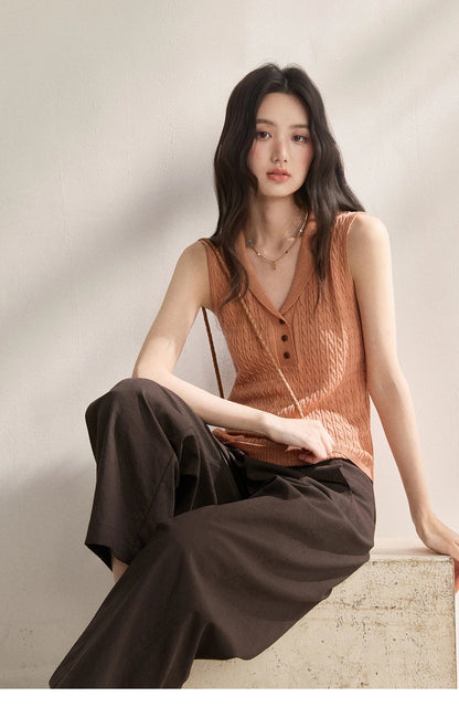 Women Cable Knit V-Neck Henley Tank Top Sleeveless Slim Knit Vest, Casual Basic Solid Tops for Spring Summer MXF25Z3115
