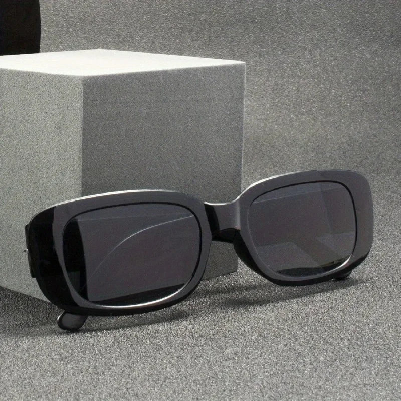 20Pcs Classic Fashion Black Set Sunglasses Woman Luxury Brand Small Rectangular Sun Glasses Suitable for Holiday Gifts