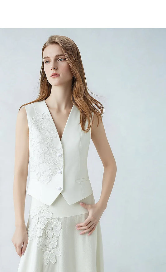 Women's Vest Top 2026 Summer New V Neck Sleeveless Lace Splicing Vest Elegant Office Straight Short Tank For Women 12622027
