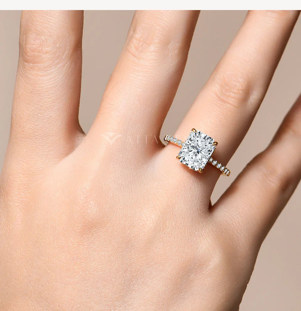 Bagues moissanite ATTAGEMS classiques taille radiant 4 carats en cuivre plaqué or avec halo caché, bague de fiançailles pour elle