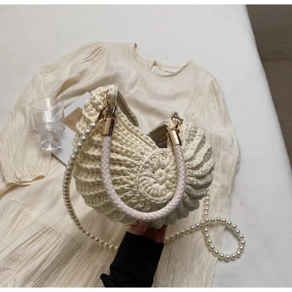 Fashion Conch Shaped Crochet Women Shoulde Bags Funny Cute Pearls Chains Handmade Weave Crossbody Bag Novelty Small Handbags